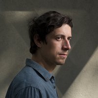 regard a droite Clement Schneider