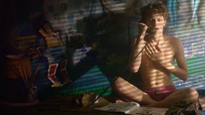 telephone-rose-Louis-dans-tous-les-sens