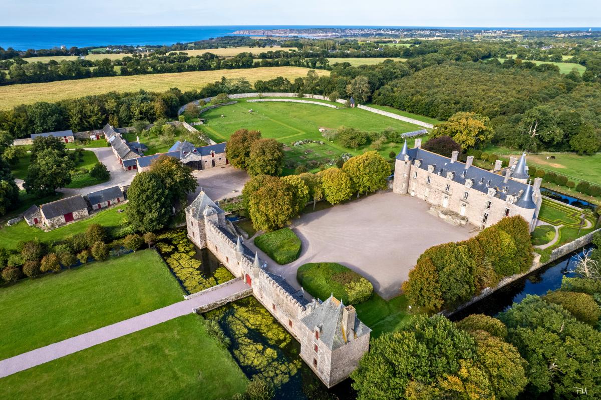 CHATEAU DE BIENASSIS - ERQUY