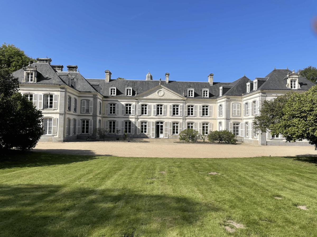 CHATEAU DE LANNOUAN