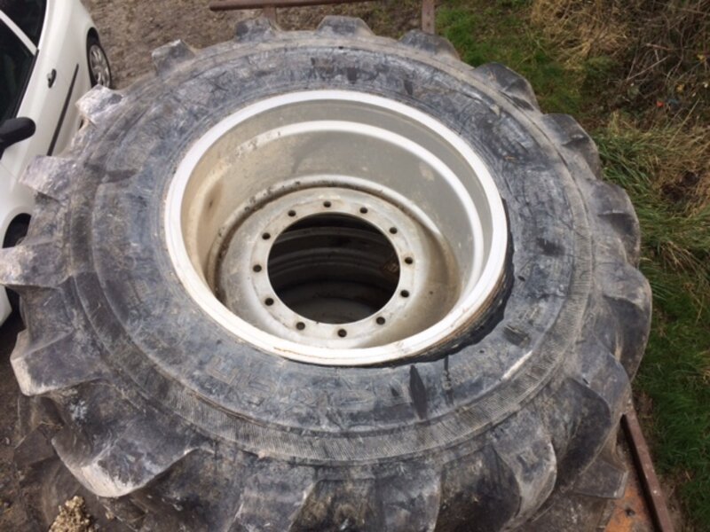 Roues Nokian forestier Valtra S