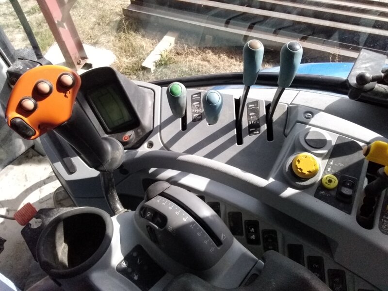 Tracteur New Holland_3
