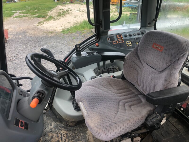 Valtra N101 Hitech