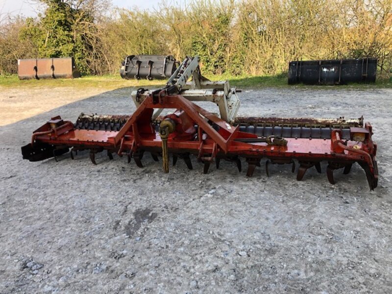 Herse rotative KUHN HR 4001 D