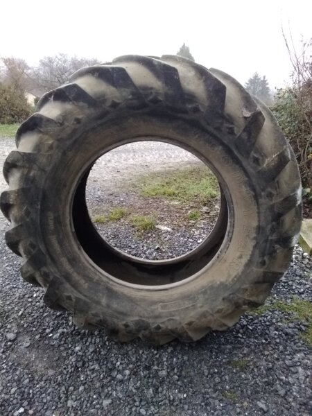 Pneu de démonte Goodyear 18.4-30 8 PR