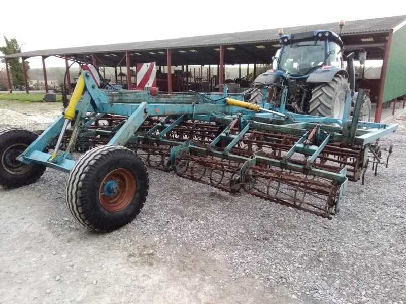 Vibroculteur Religieux frères Condor 6m
