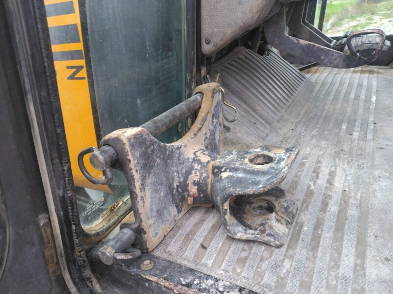 TRACTEUR RENAULT TEMIS
