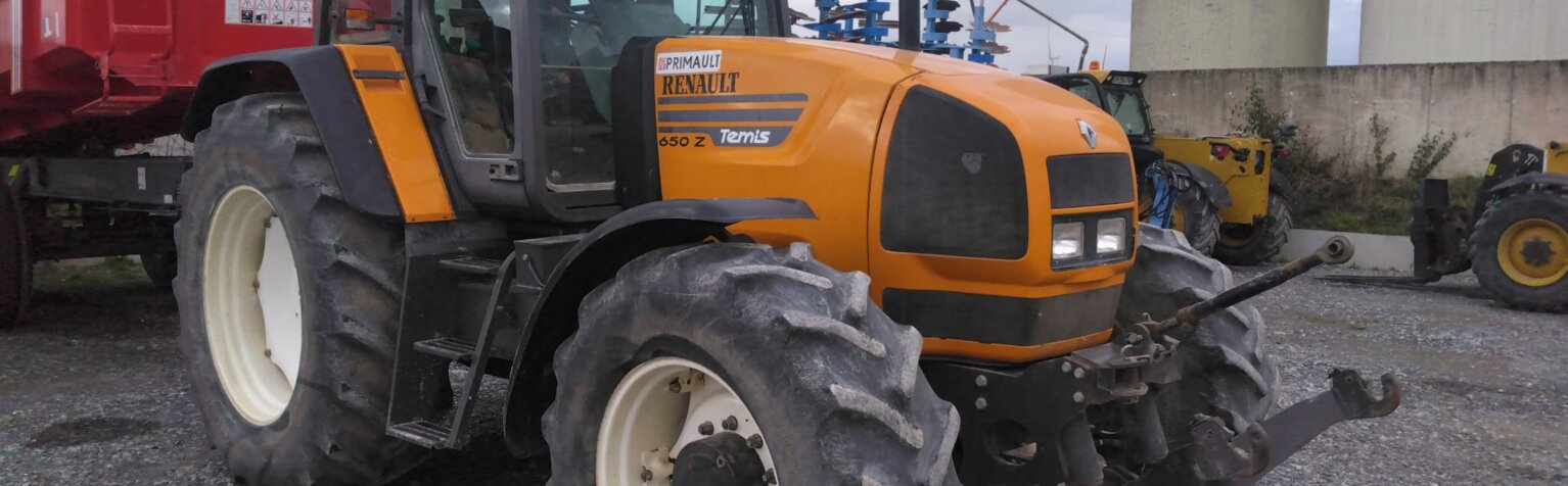 TRACTEUR RENAULT TEMIS 650Z