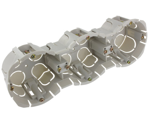 Boîtier bibox tple ent. 71 Diam.65/67 Mm prof.40