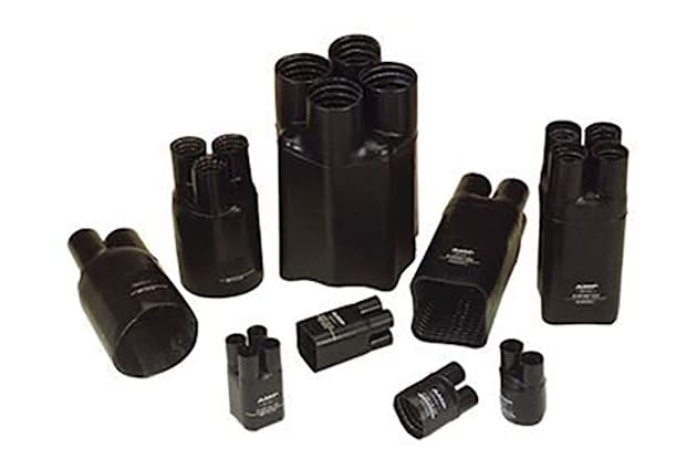 Extrémité thermorétractable étanche pour 3 conducteurs 10/35 mm².