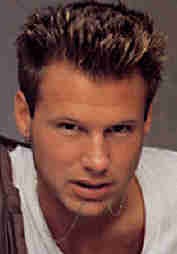 26_06_1987_corey_hart