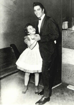 30_06_1956_brenda_elvis