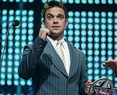 10_04_2004_tmfawards