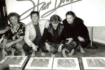 22_04_1991_earringvoetweb